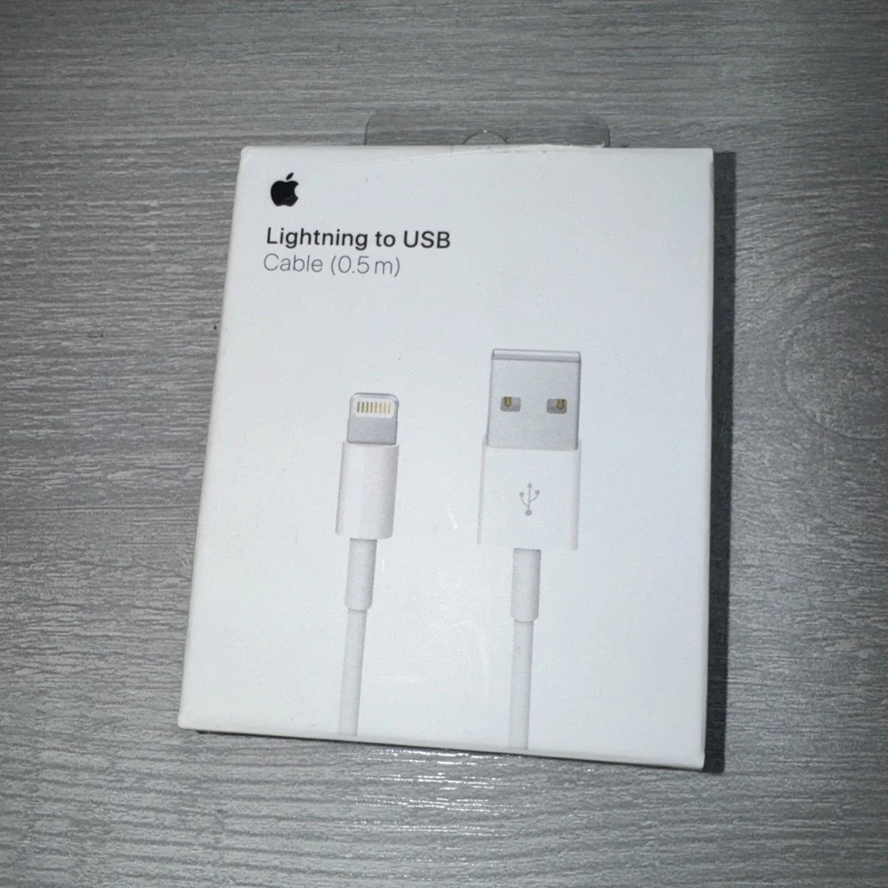 [NEW] OEM Apple Lightning to USB-Cable (.5 m)